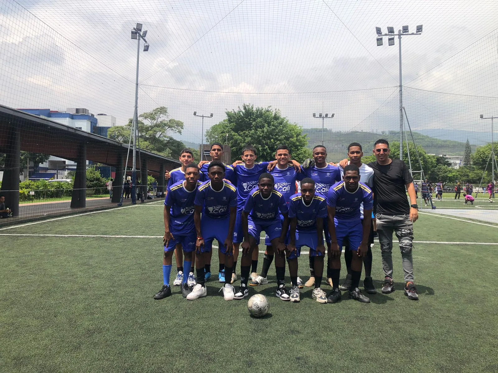Deporte, compañerismo y experiencias que nos conectan.